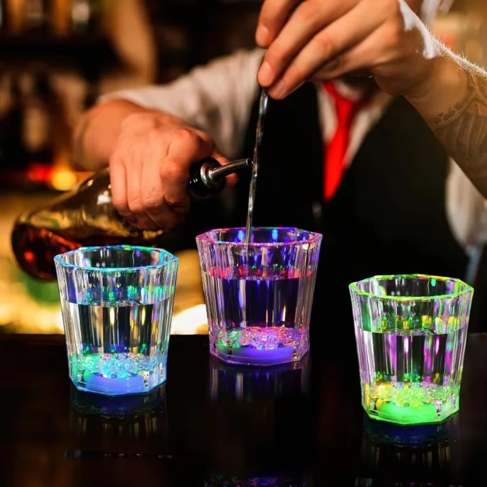 Paquete de 12/24 vasos de chup - Glow In The Dark Party Glasses reseña y precio